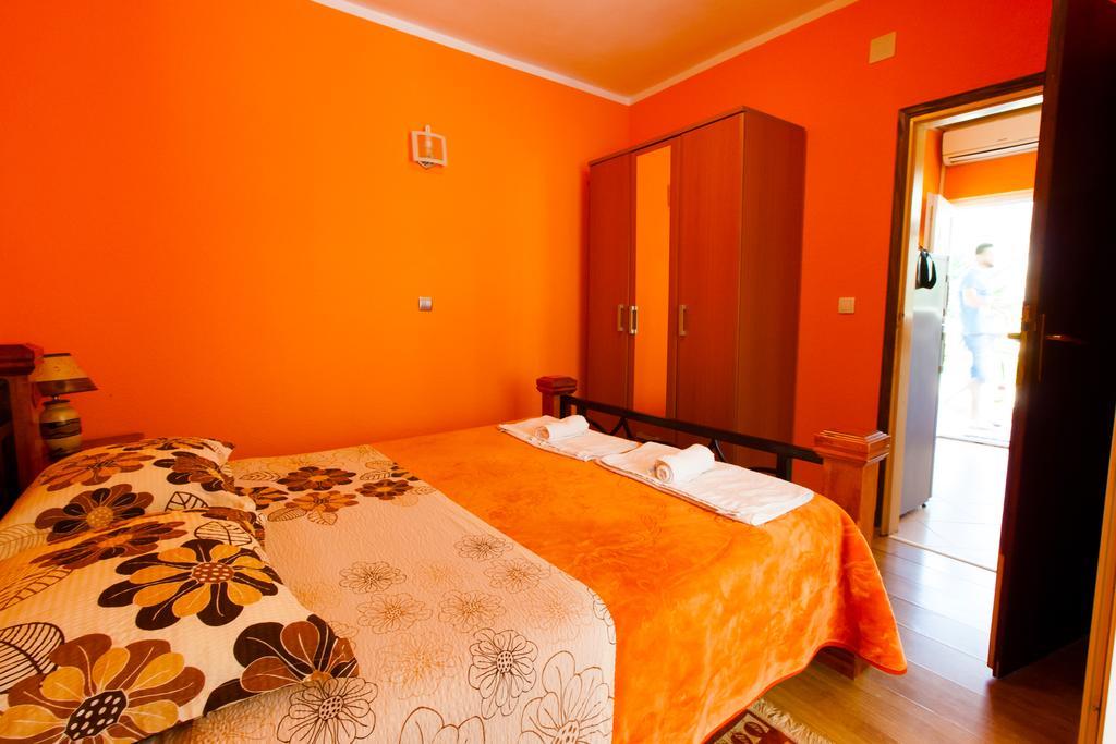President Bungalows And Apartments Utjeha Zewnętrze zdjęcie
